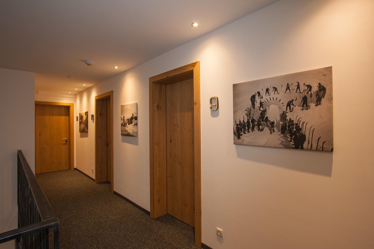 Haus Sattelblick Hotel St. Anton am Arlberg Exterior foto