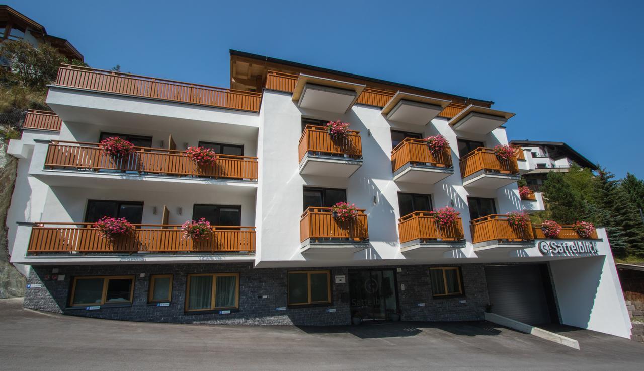 Haus Sattelblick Hotel St. Anton am Arlberg Exterior foto